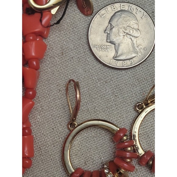 Chico's Faux Coral Chunky Multi Strand Beaded Elegant Necklace & Earrings - Picture 6 of 8